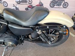 HARLEY-DAVIDSON 2015 HARLEY DAVIDSON 883CC XL883N IRON 883