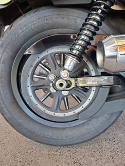 HARLEY-DAVIDSON 2015 HARLEY DAVIDSON 883CC XL883N IRON 883