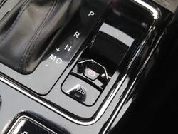 2025 Mahindra XUV700 AX7L