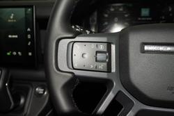 2025 Land Rover Defender 130 D350 X-Dynamic SE