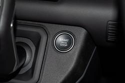 2025 Land Rover Defender 130 D350 X-Dynamic SE