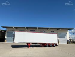 2025 Lusty Pumpa Walking Floor