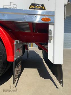 2025 Lusty Pumpa Walking Floor