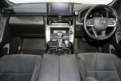 2024 Toyota Landcruiser GXL