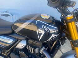 2023 Triumph SPEED 400 Black