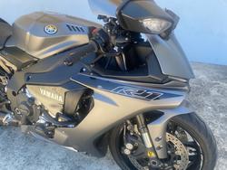 2016 Yamaha YZF-R1 Grey