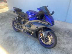 2024 Yamaha YZF-R7LA Blue