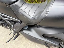 2015 DUCATI DIAVEL Black