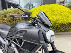 2015 DUCATI DIAVEL Black