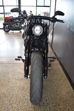 2025 Harley-davidson FXBR BREAKOUT (117) VIVID BLACK