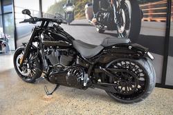 2025 Harley-davidson FXBR BREAKOUT (117) VIVID BLACK