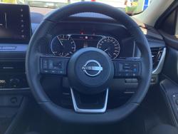 2025 Nissan X-TRAIL ST-L e-POWER