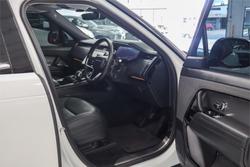 2023 Land Rover Range Rover Sport D250 SE L461 MY23 AWD Fuji White