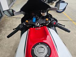 2022 Yamaha YZF-R7LA White