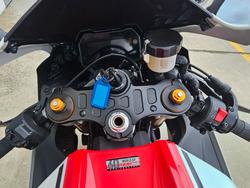 2022 Yamaha YZF-R7LA White