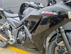 2016 Honda CBR300R BLACK