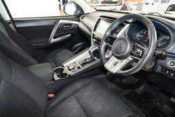 2024 Mitsubishi Pajero Sport GLS