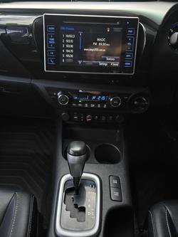 2019 Toyota Hilux SR5