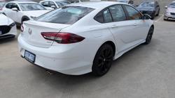 2018 Holden Commodore RS