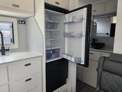 2025 JB Caravans Gator-X Ev 17'10 Fd Cafe