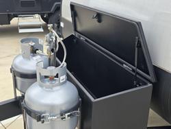 2025 Traveller Destination Track 13