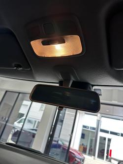 2017 Suzuki Swift GL Navigator AZ Premium Silver