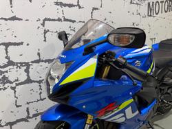 2015 Suzuki GSX-R750 GSX-R Blue