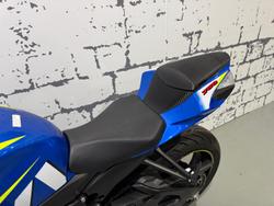 2015 Suzuki GSX-R750 GSX-R Blue