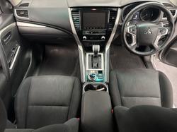 2021 Mitsubishi Pajero Sport GLX