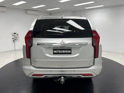 2021 Mitsubishi Pajero Sport GLX