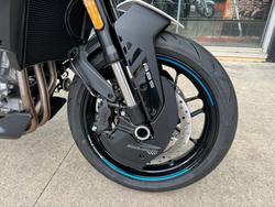 2025 CFMOTO 2025 CF MOTO 675CC 675NK ABS Glacier White