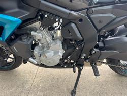 2025 CFMOTO 2025 CF MOTO 675CC 675NK ABS Glacier White