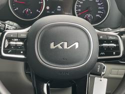 2023 Kia Carnival