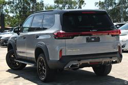 2025 LDV D90 Executive