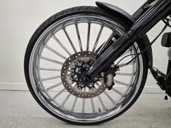 2017 Harley-davidson FXSB SOFTAIL BREAKOUT grey