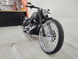 2017 Harley-davidson FXSB SOFTAIL BREAKOUT grey