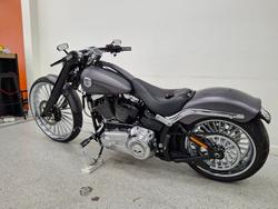 2017 Harley-davidson FXSB SOFTAIL BREAKOUT grey