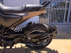 2022 HUSQVARNA SVARTPILEN 401 Black