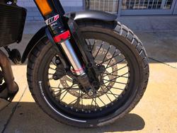 2022 HUSQVARNA SVARTPILEN 401 Black