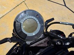 2022 HUSQVARNA SVARTPILEN 401 Black