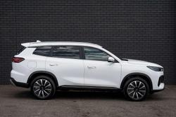 2025 Chery Tiggo 8 Super Hybrid Ultimate
