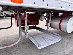 2016 Southern Cross 32 Pallet -28 Freezer Double Stacker