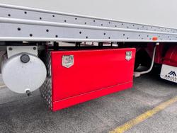 2016 Southern Cross
                32 Pallet -28 Freezer Double Stacker 