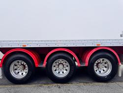 2016 Southern Cross
                32 Pallet -28 Freezer Double Stacker 