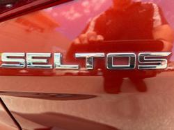 2020 Kia Seltos S