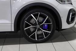 2025 Volkswagen T-Roc R D11 MY25 Four Wheel Drive Pure White