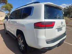 2023 Toyota Landcruiser Sahara