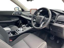 2023 Mitsubishi Outlander