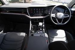 2025 Volkswagen Touareg 170TDI