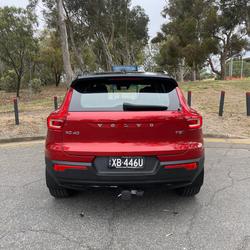 2021 Volvo XC40 T5 R-Design